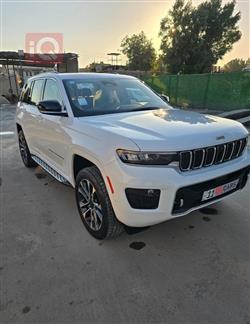 جیپ گراند شیرۆکی